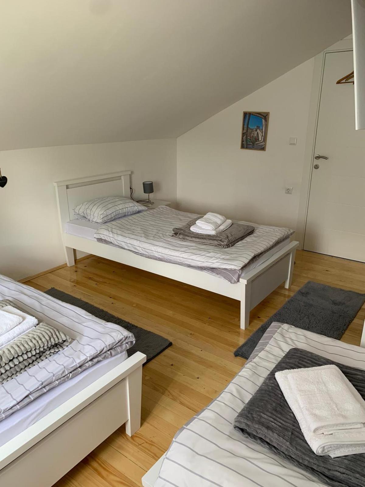 Sobe Zizi Bed & Breakfast Jajce Exterior photo
